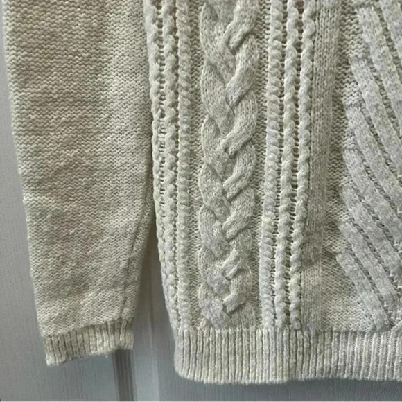 Ricki’s Cable Knit Sweater V-Neck Soft Pullover Fisherman Ivory Cream Small - Picture 12 of 15